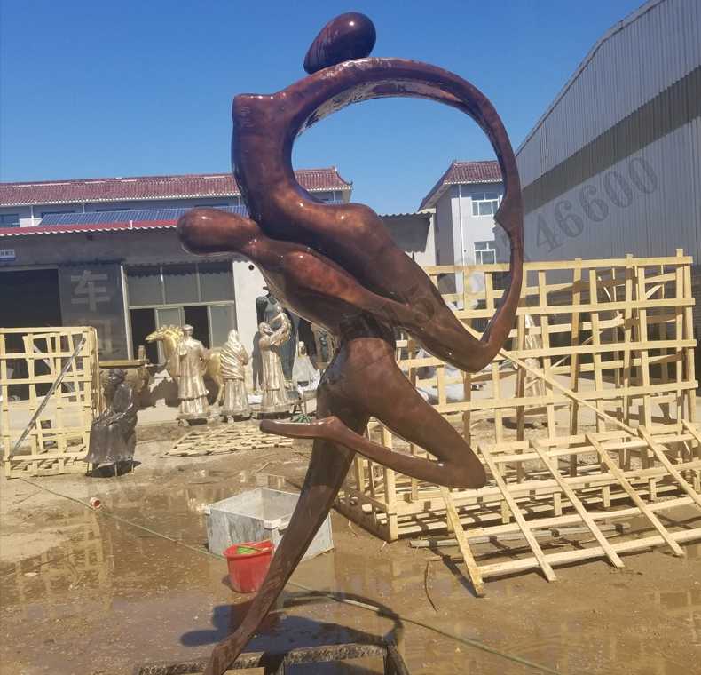 抽象舞蹈人物銅雕塑，銅男女跳舞雕塑，抽象銅人物雕塑