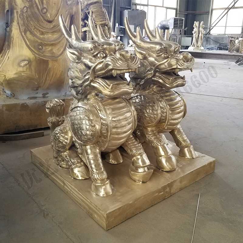 銅麒麟擺件，風(fēng)水麒麟擺件，傳統(tǒng)麒麟雕塑